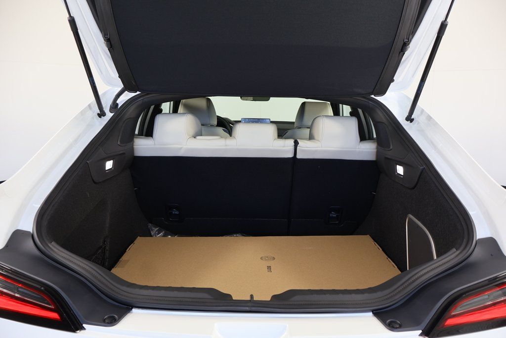 Thumbnail: 2026 Acura Integra - 8