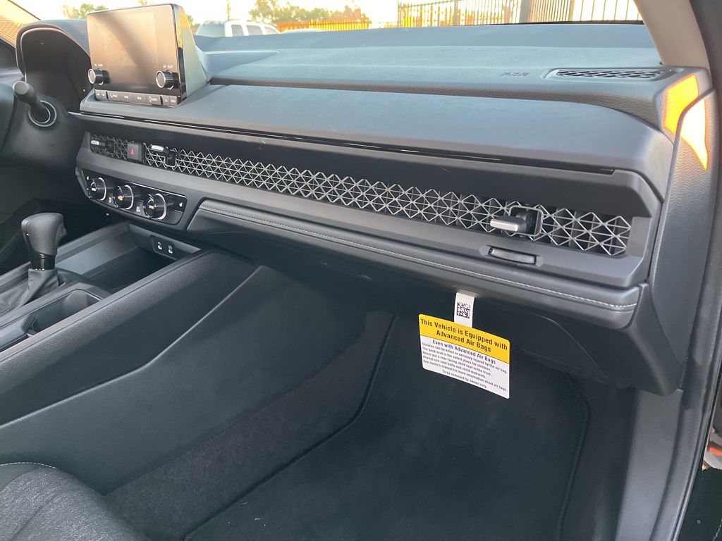 Thumbnail: 2025 Honda Accord - 28