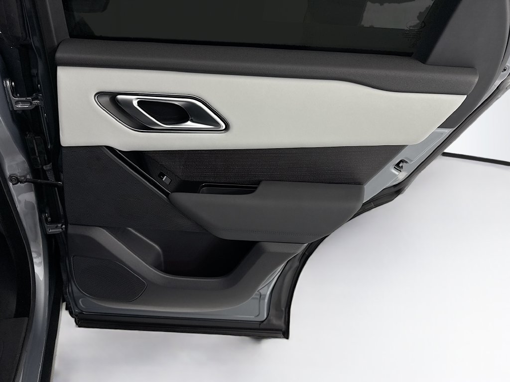 Thumbnail: 2025 Land Rover Range Rover Velar - 26
