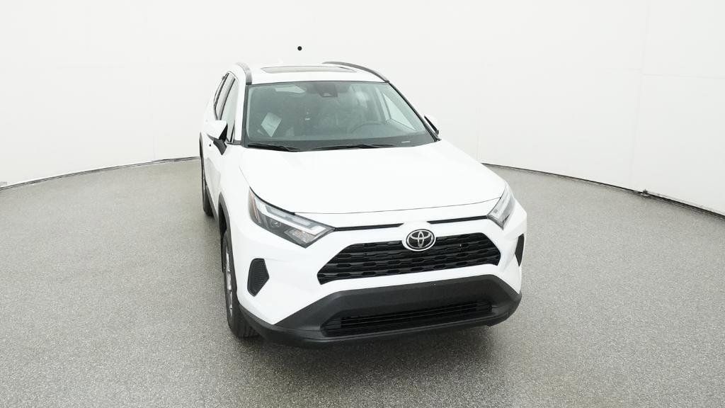 Thumbnail: 2025 Toyota RAV4 - 26