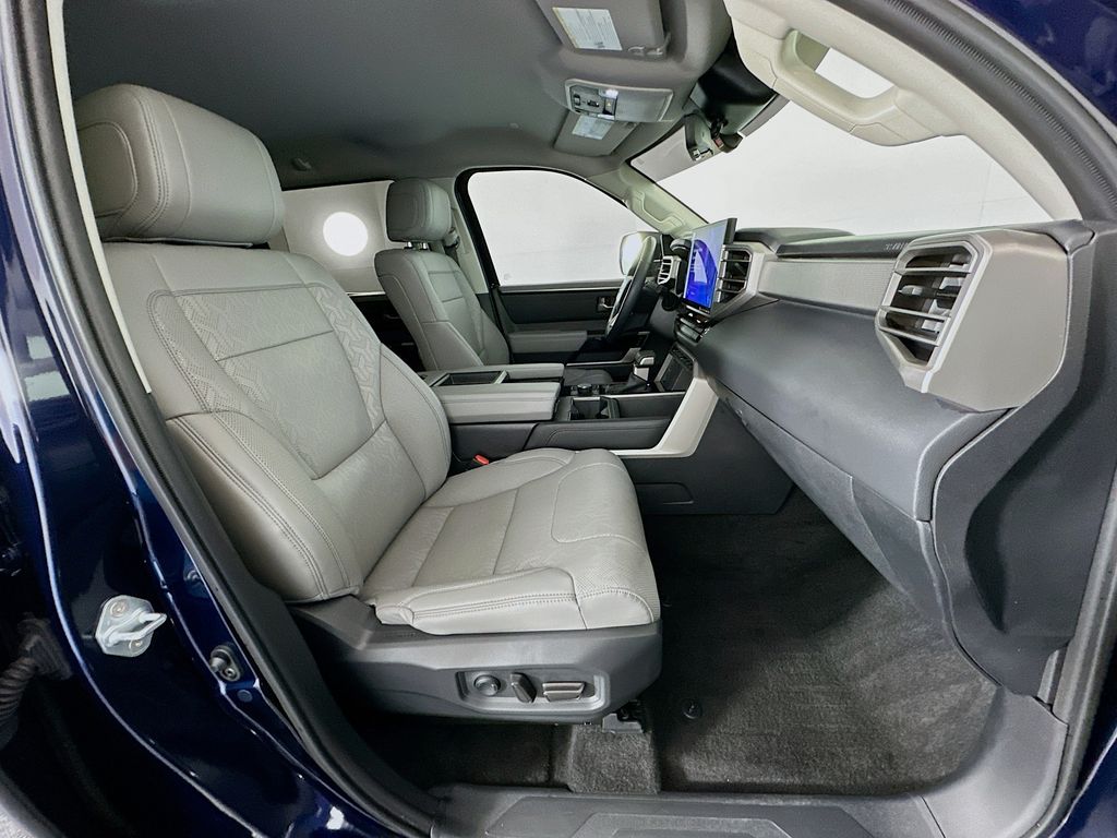 Thumbnail: 2024 Toyota Tundra - 28