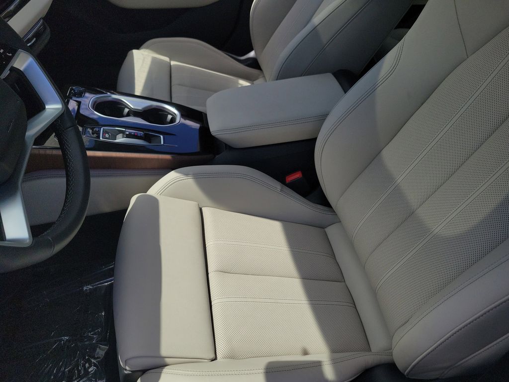 2026 Audi A6 Premium Plus - Photo 16