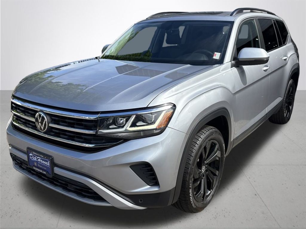 2022 Volkswagen Atlas 2.0T SE w/Technology