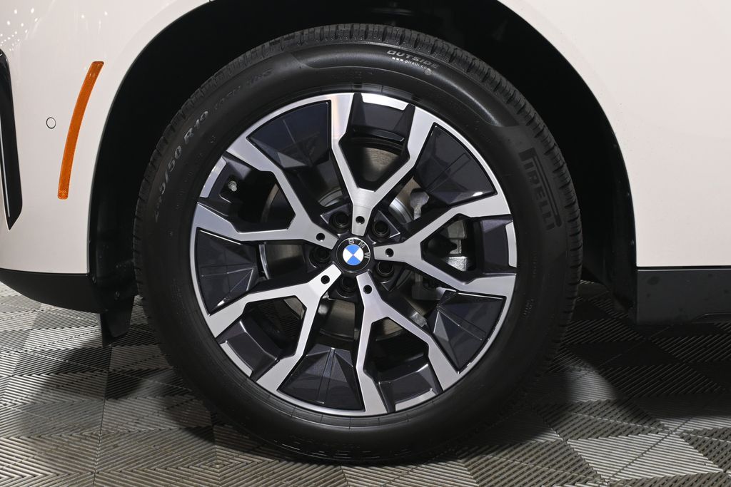 Thumbnail: 2026 BMW X3 - 12