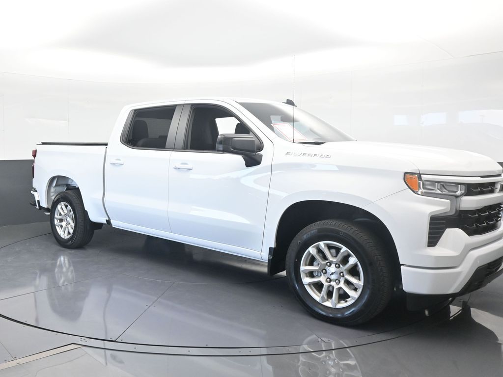 Used 2023 Summit White Chevrolet RST image 8
