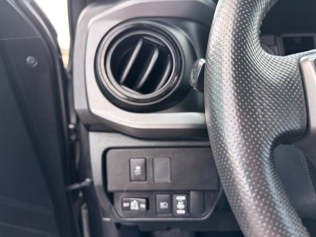 Used Car 2020 Toyota Tacoma  Trd Sport For Sale Under $40,000 In Austin, Texas