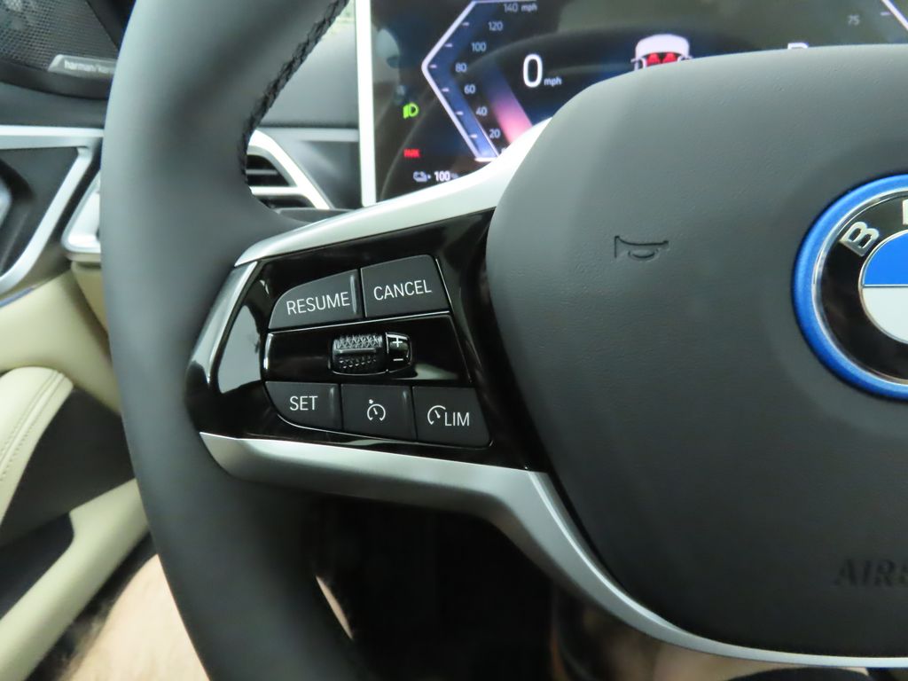 2025 BMW i4 eDrive40 11