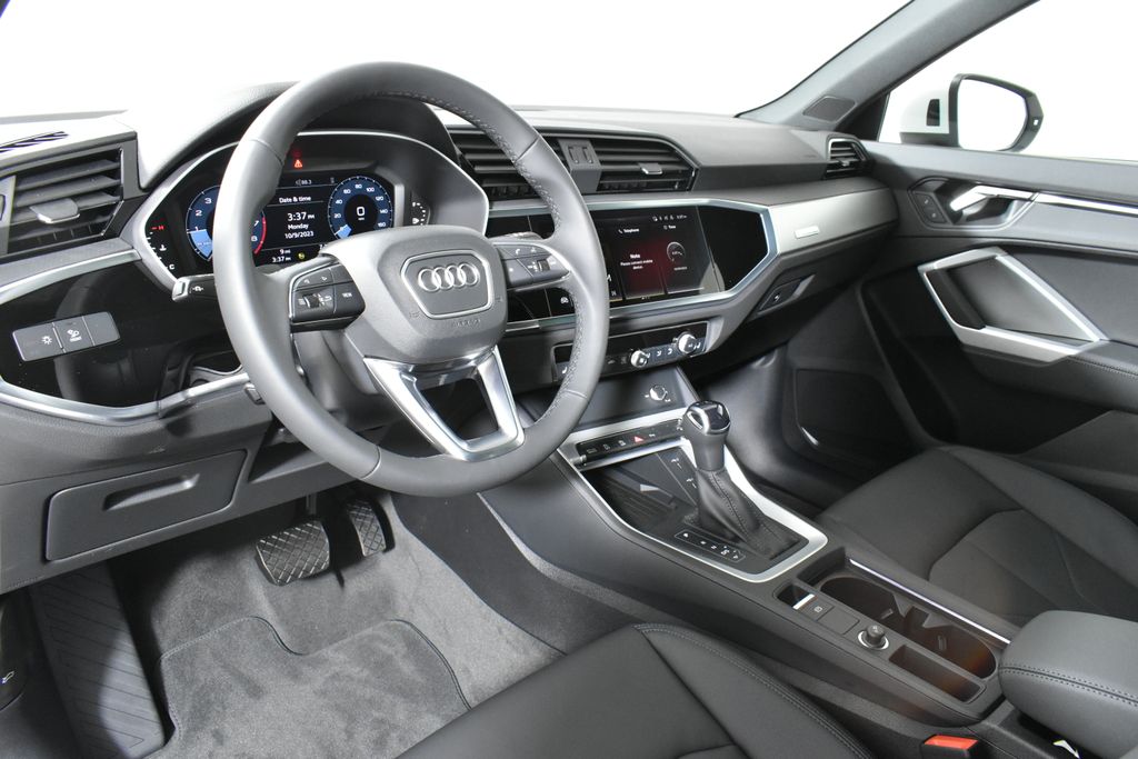 2024 Audi Q3 Premium 14