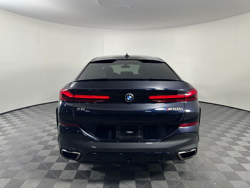 Thumbnail: 2023 BMW X6 - 6