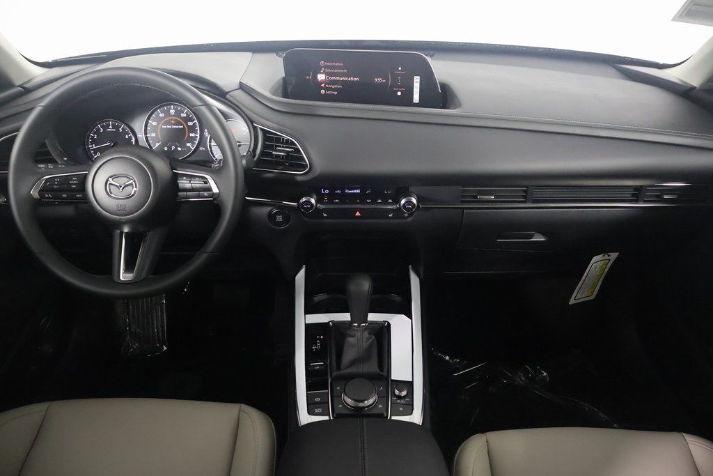 Thumbnail: 2025 Mazda CX-30 - 4