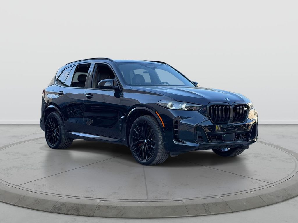 2024 BMW X5 M60i's photo