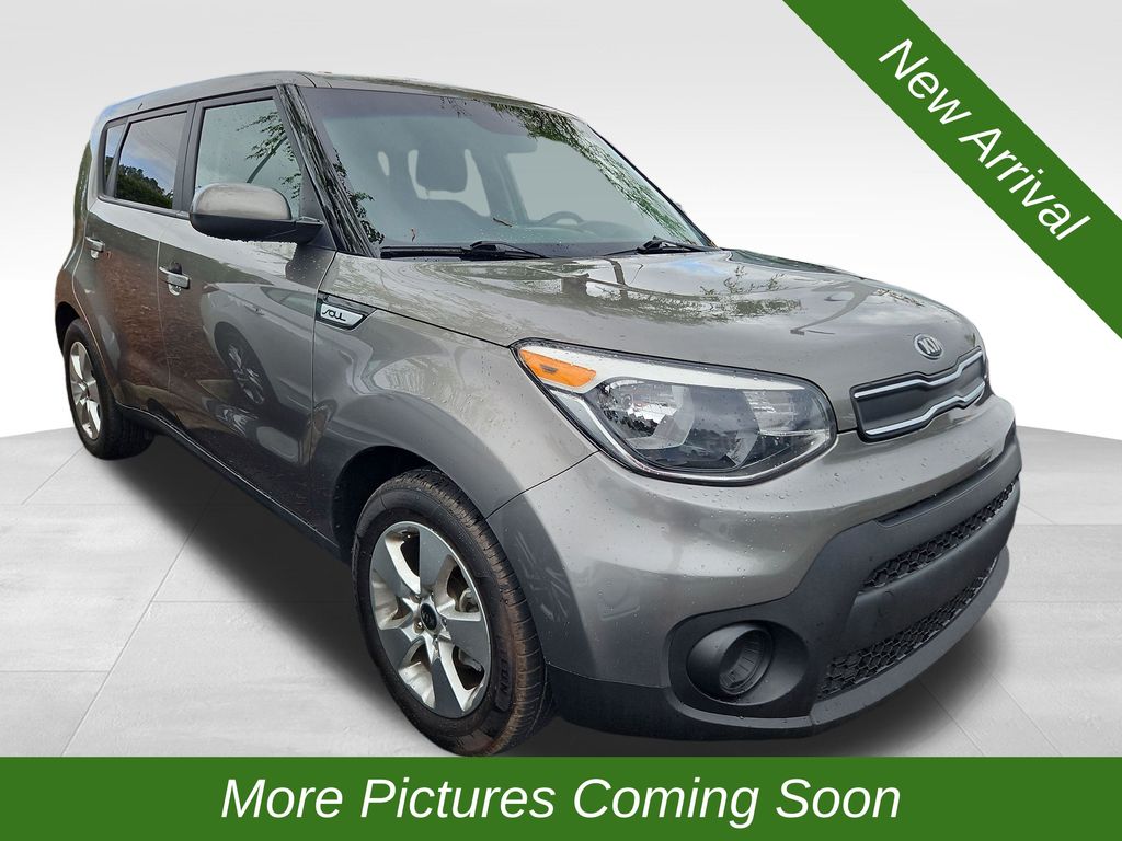 Titanium Gray 2018 Kia Soul Base Wagon Front-Wheel Drive 6-Speed Automatic
