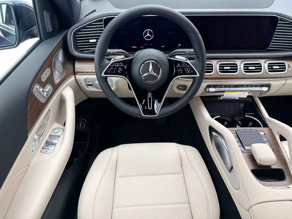 Thumbnail: 2026 Mercedes-Benz GLE - 10