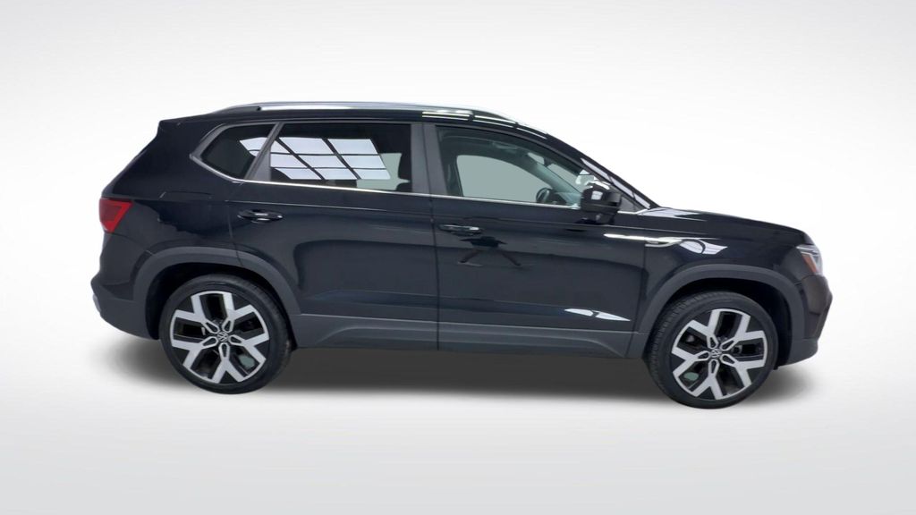Used 2023 Volkswagen Taos SUV