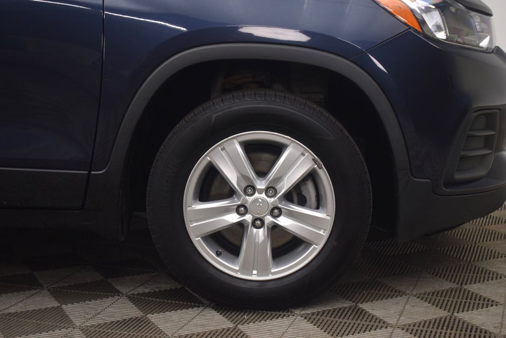 used 2019 Chevrolet Trax car, priced at $10,900