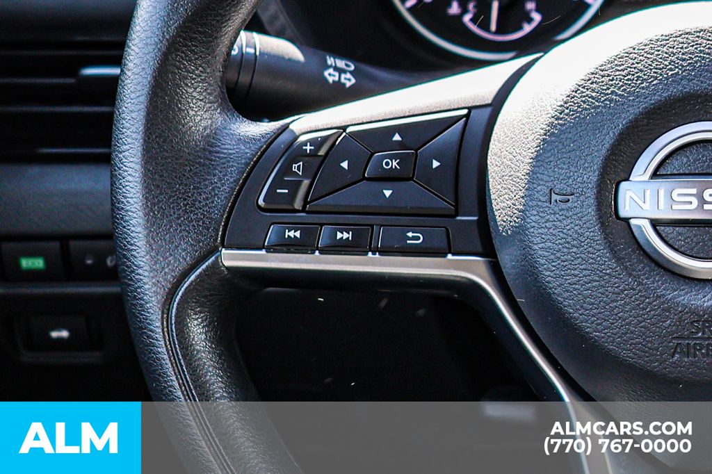 Used 2024 Gray Nissan SV image 34