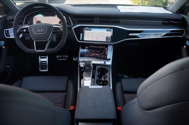 Thumbnail: 2026 Audi RS 7 - 14