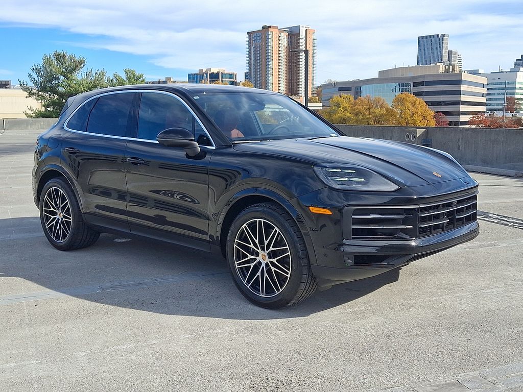 Thumbnail: 2026 Porsche Cayenne - 7