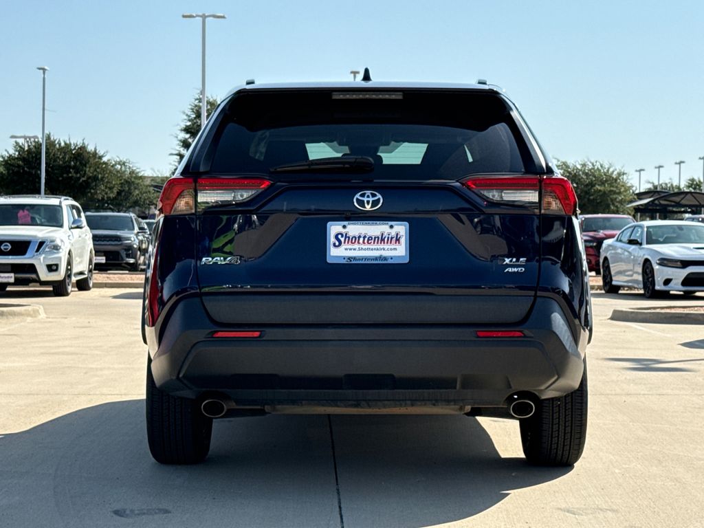 Used 2021 Toyota RAV4 SUV