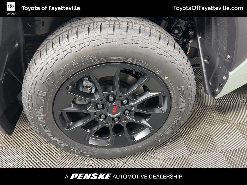 Thumbnail: 2025 Toyota Tundra - 15