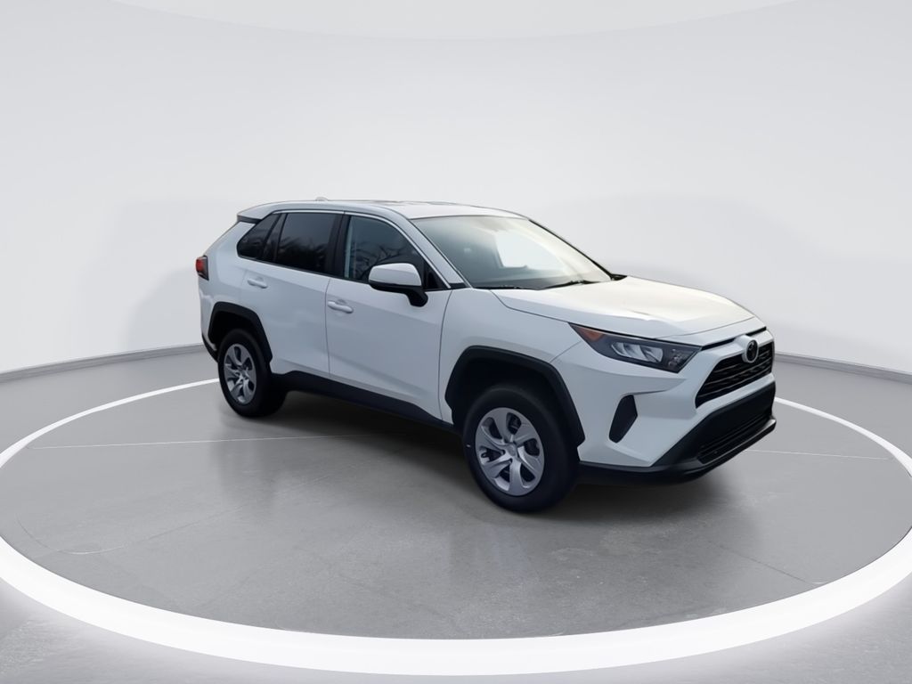 2022 Toyota RAV4 LE 2