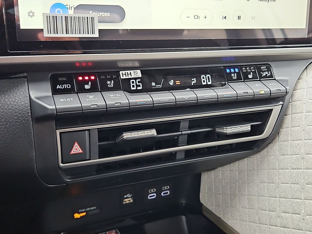 Thumbnail: 2026 Toyota Camry - 13