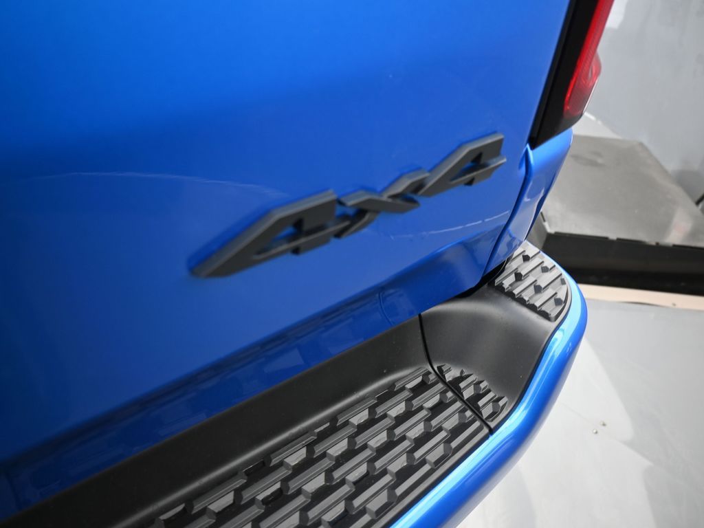 New 2026 Hydro Blue Pearlcoat Ram Big Horn/Lone Star image 37