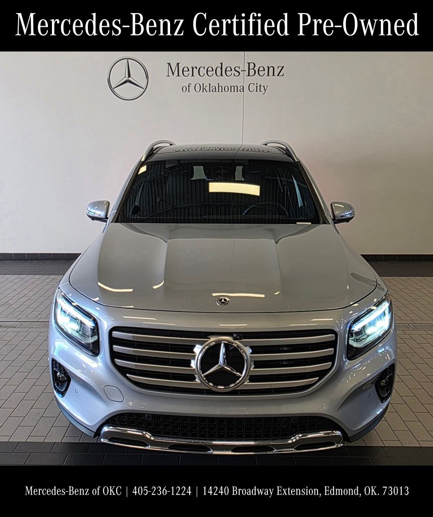 2025 Mercedes Benz GLB 250 photo 2