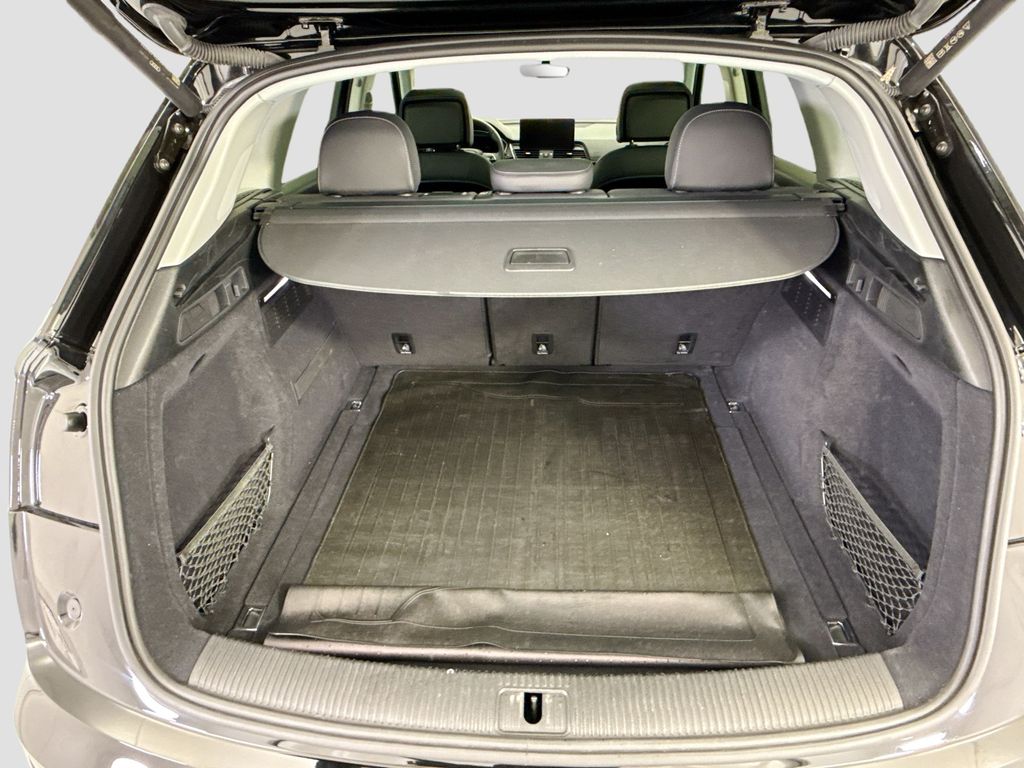 Thumbnail: 2023 Audi Q5 - 26