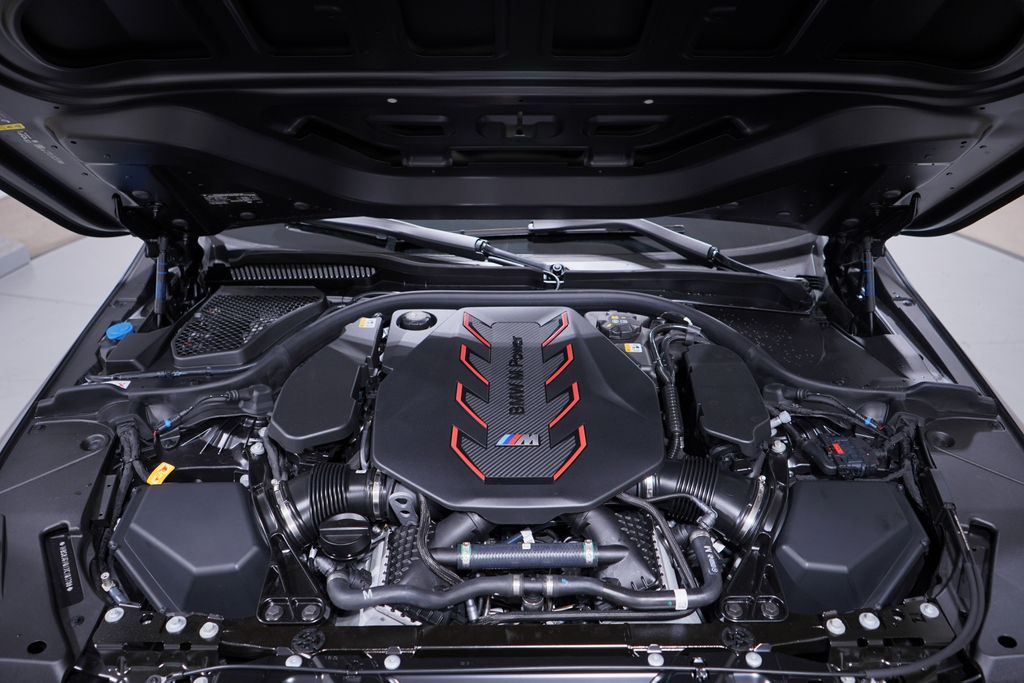 Thumbnail: 2026 BMW M5 - 26