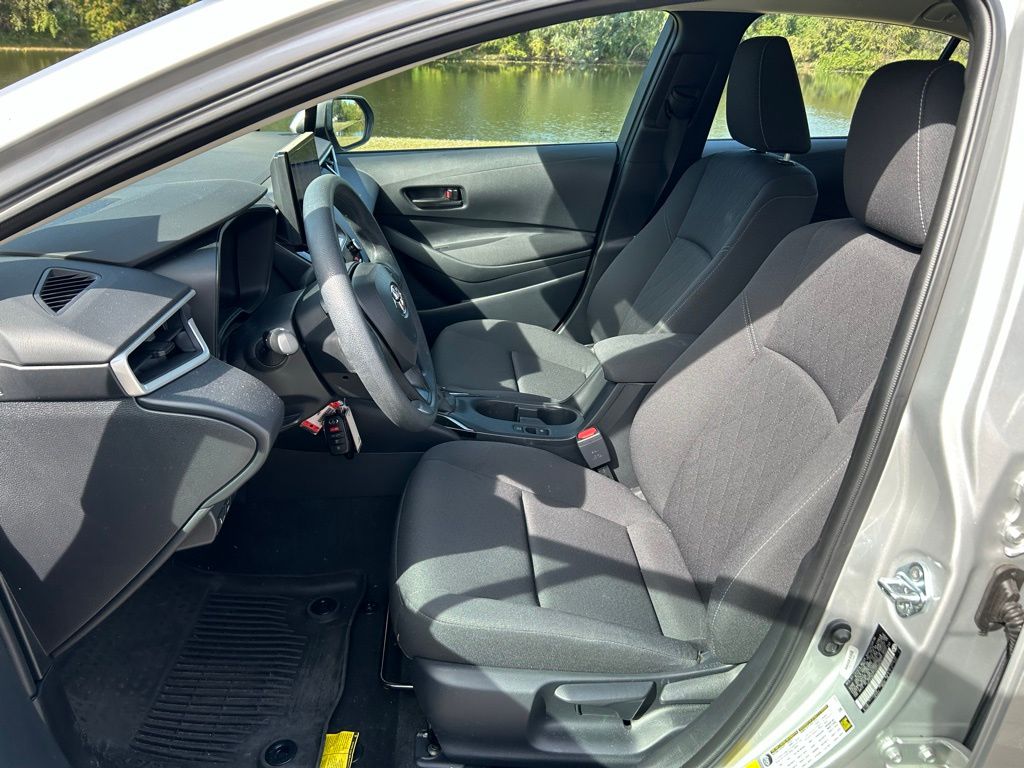 Thumbnail: 2025 Toyota Corolla - 14