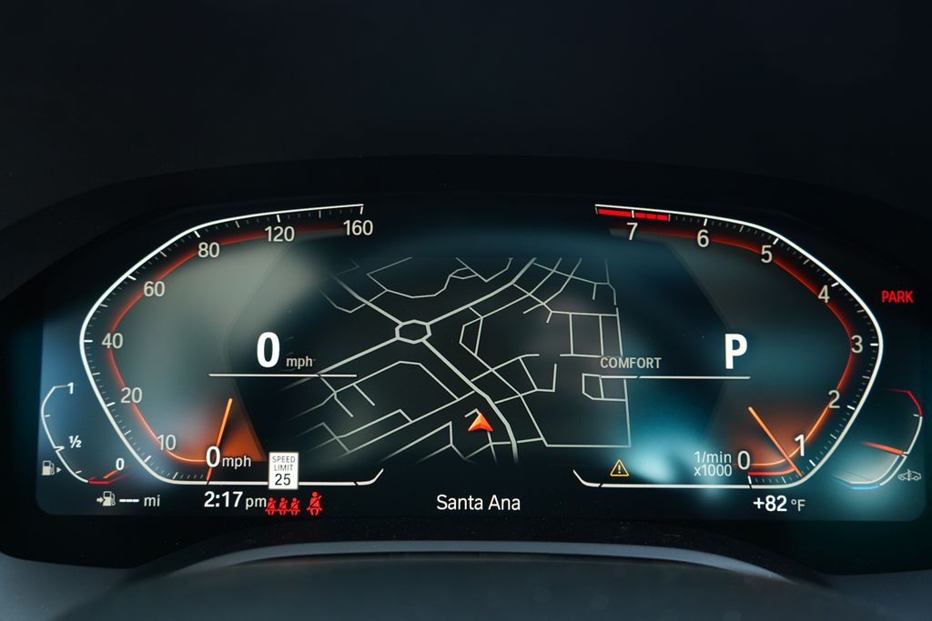 Thumbnail: 2026 BMW 8 Series - 16