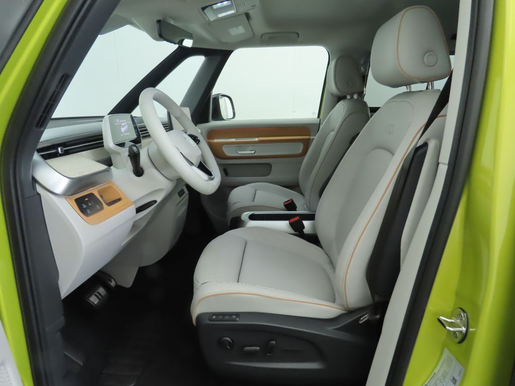Thumbnail: 2025 Volkswagen ID.Buzz - 20