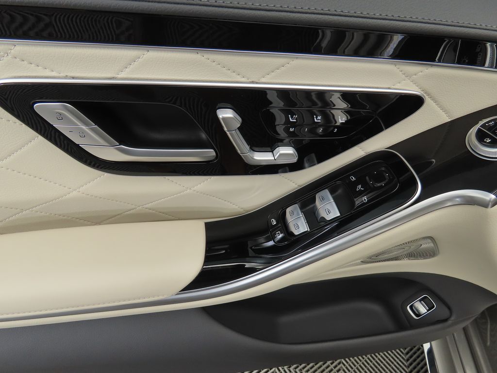 2023 Mercedes-Benz S-Class S 580 23