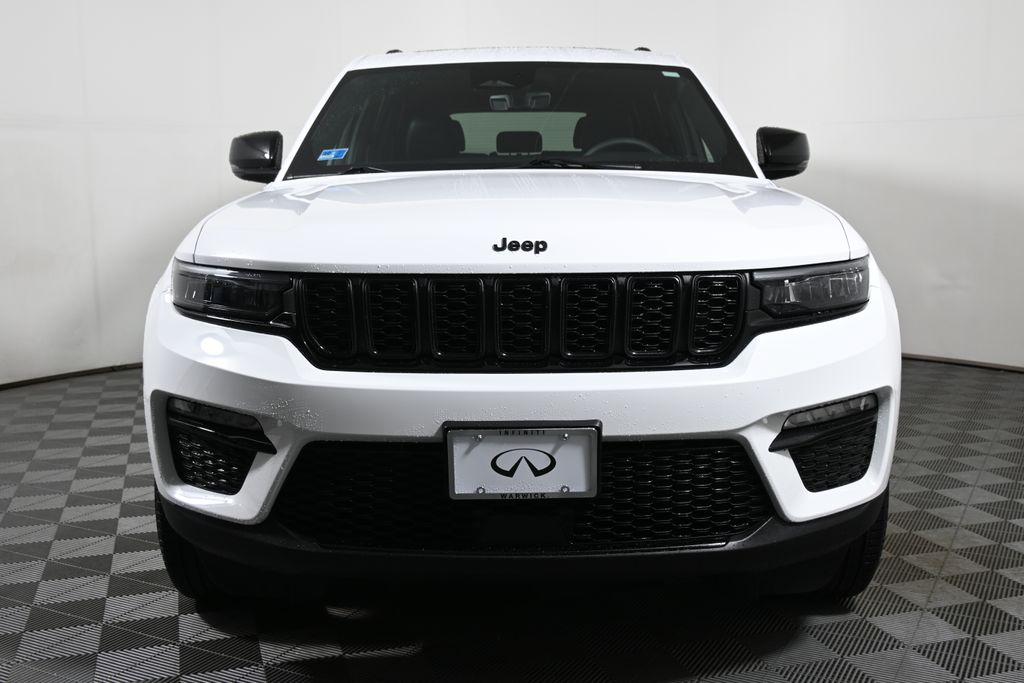 Thumbnail: 2025 Jeep Grand Cherokee - 9