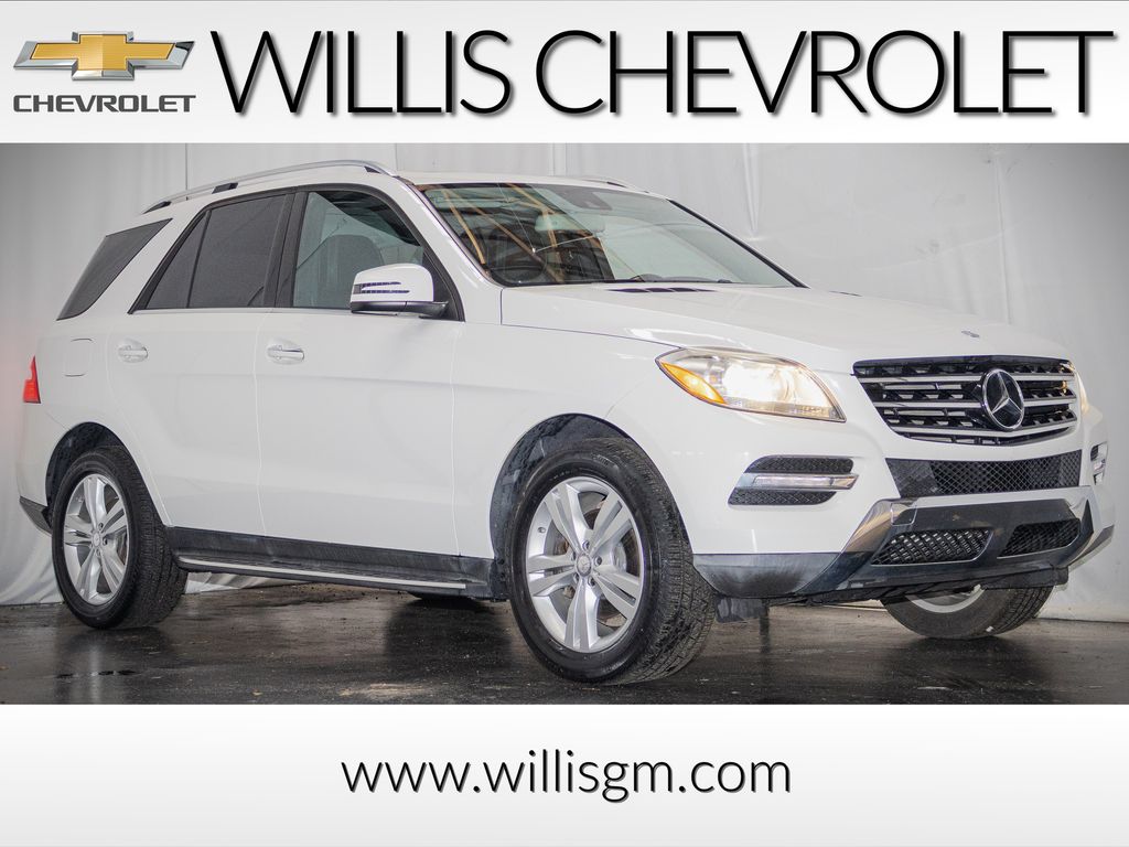 White 2014 Mercedes-Benz M-Class ML 350 4MATIC SUV / Crossover All-Wheel Drive 7-Speed Automatic