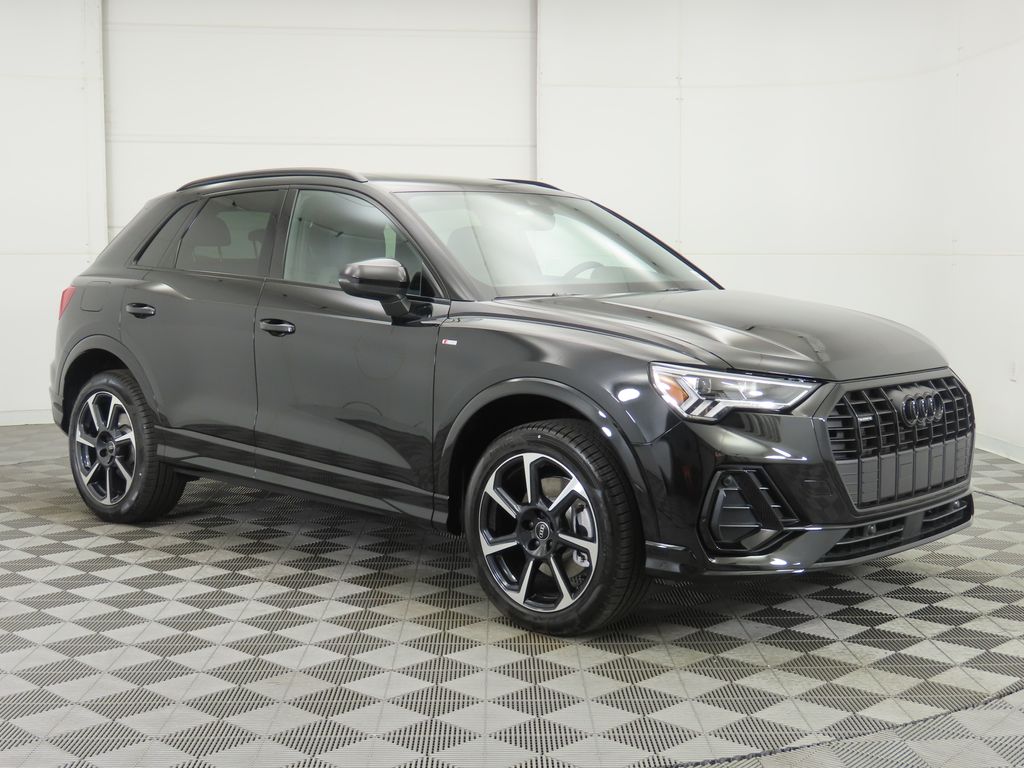 Thumbnail: 2025 Audi Q3 - 3