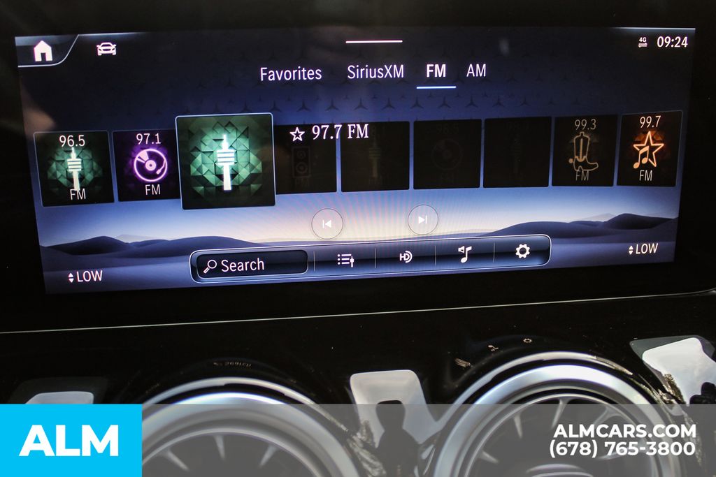 Used 2025 Black Mercedes-Benz GLA 250 image 34