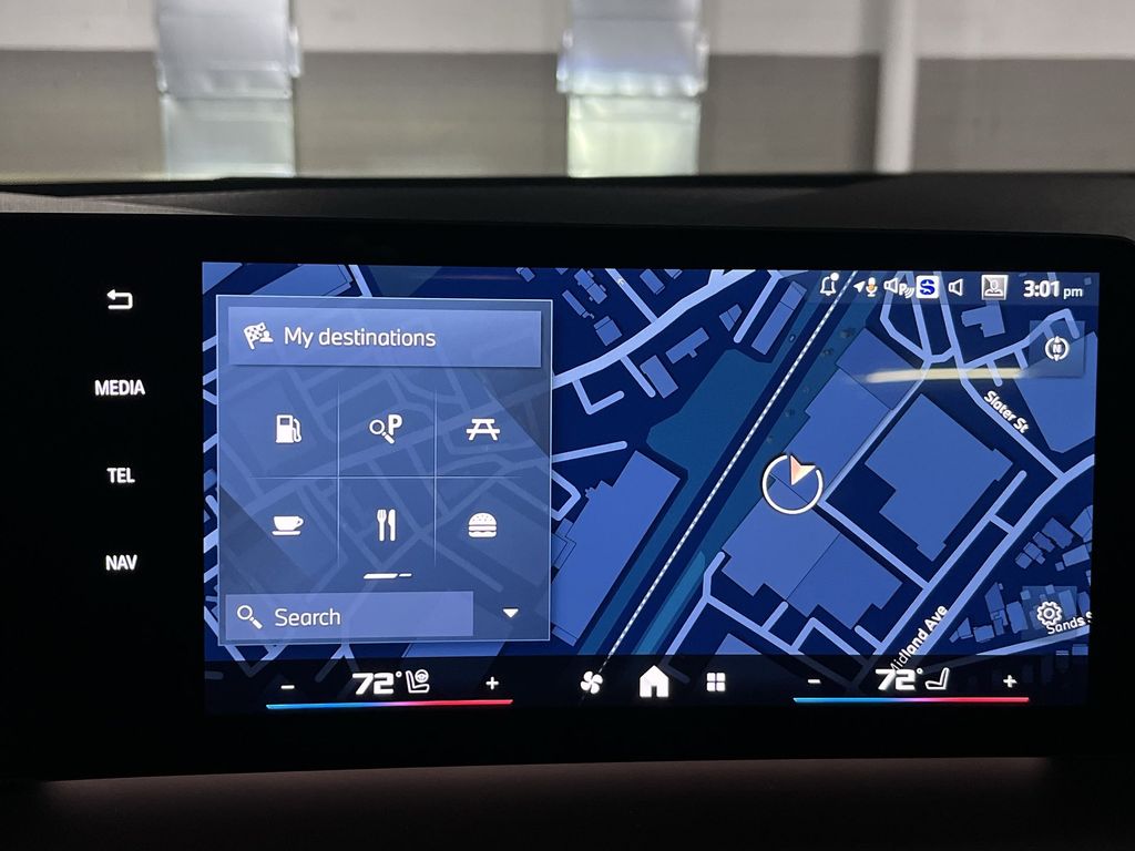 Thumbnail: 2025 BMW 2 Series - 18