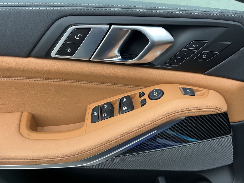 Thumbnail: 2026 BMW X5 - 13