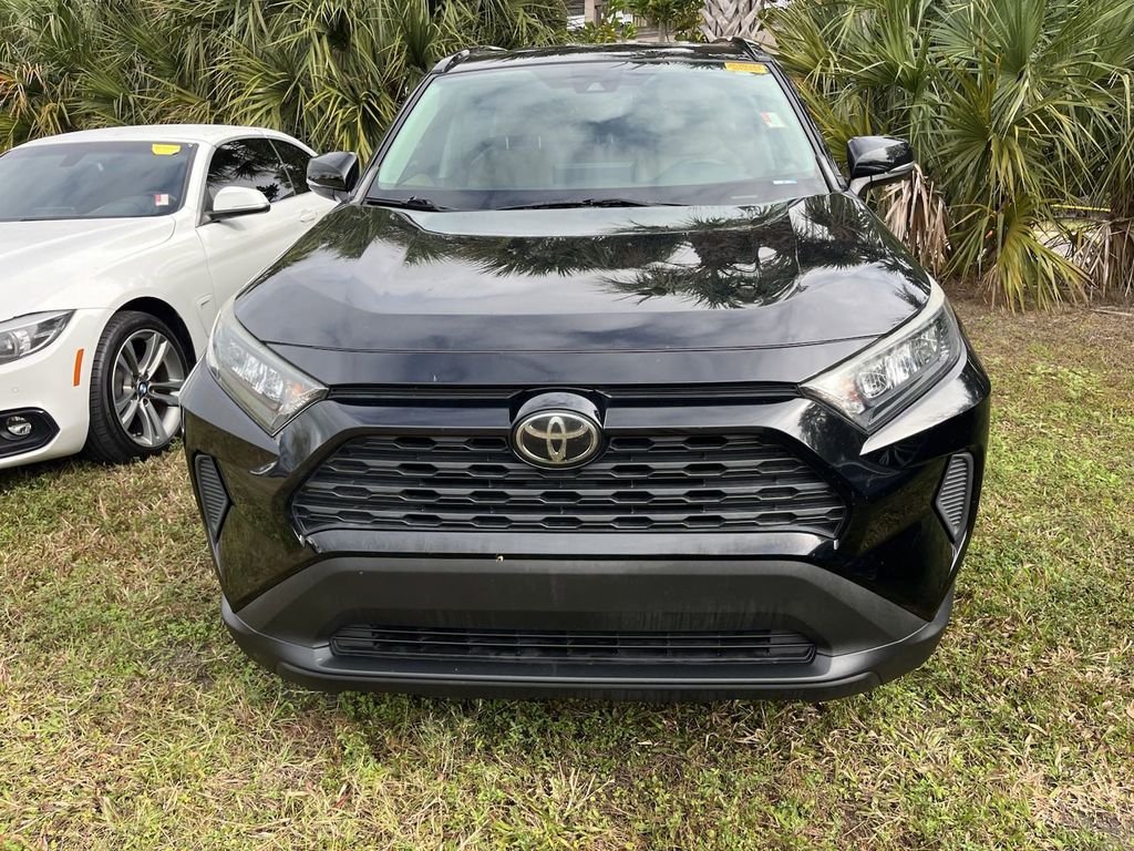 2020 Toyota RAV4 LE 2