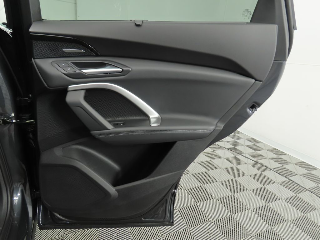 2025 Audi Q5 Premium 29