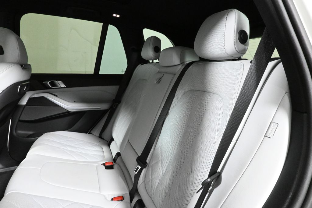 2024 BMW X5 xDrive40i 5