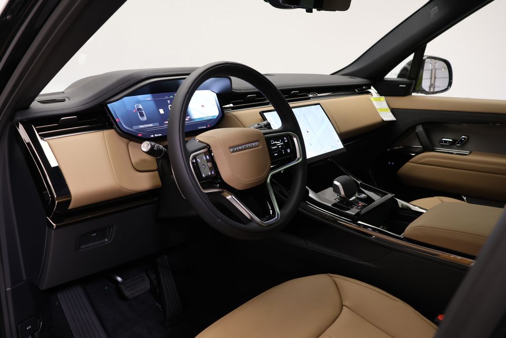 Thumbnail: 2026 Land Rover Range Rover Sport - 28