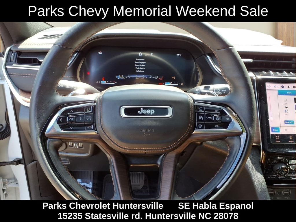JeepGrand Cherokee L12