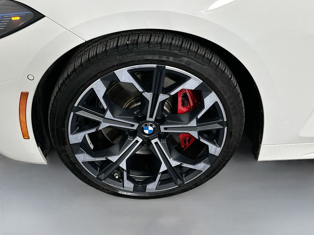 Thumbnail: 2025 BMW 4 Series - 32