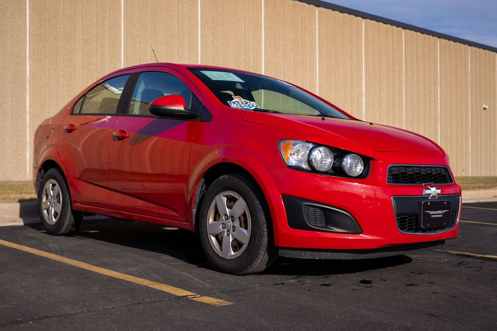 Used 2013 Chevrolet Sonic LS with VIN 1G1JB5SH3D4185134 for sale in Glendale, WI