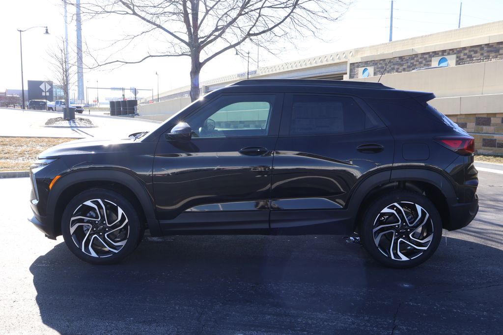 Thumbnail: 2026 Chevrolet TrailBlazer - 4