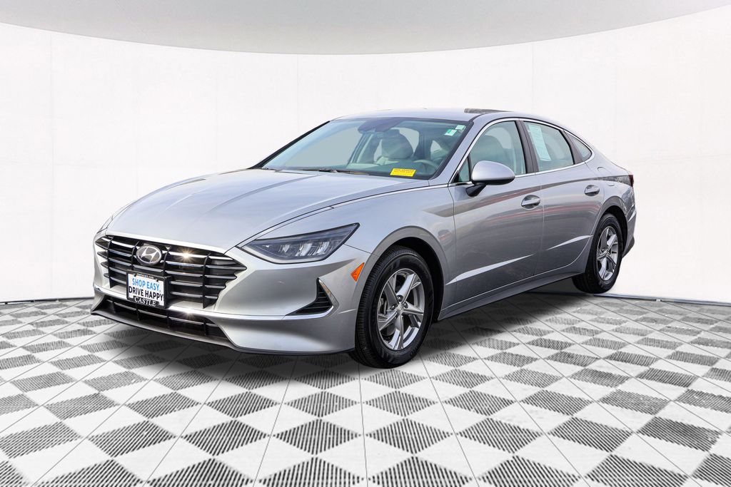 2022 Hyundai Sonata SE 12