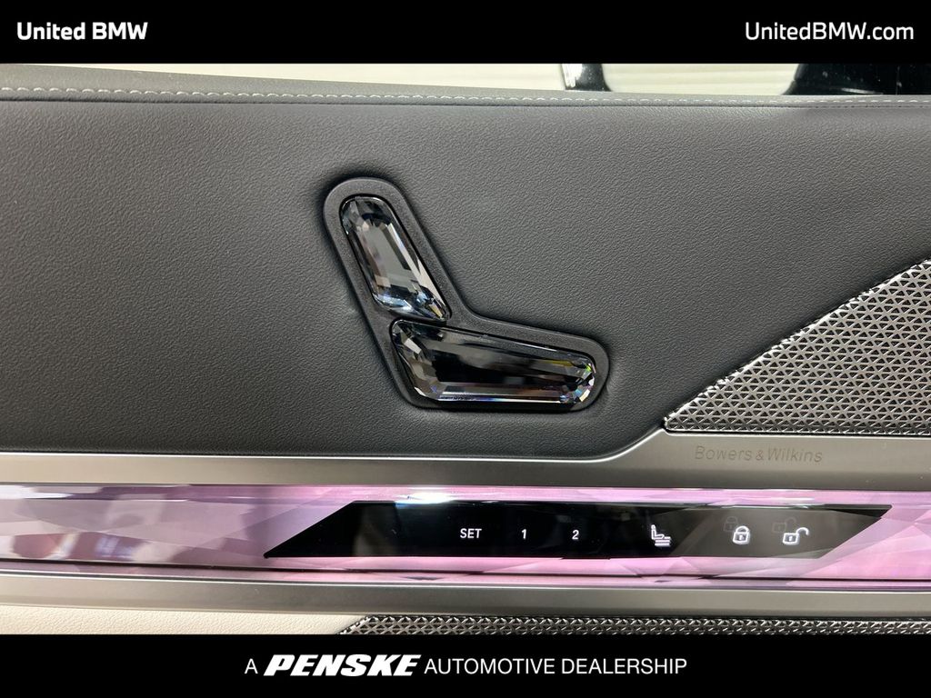 2025 BMW 7 Series 760i xDrive 12